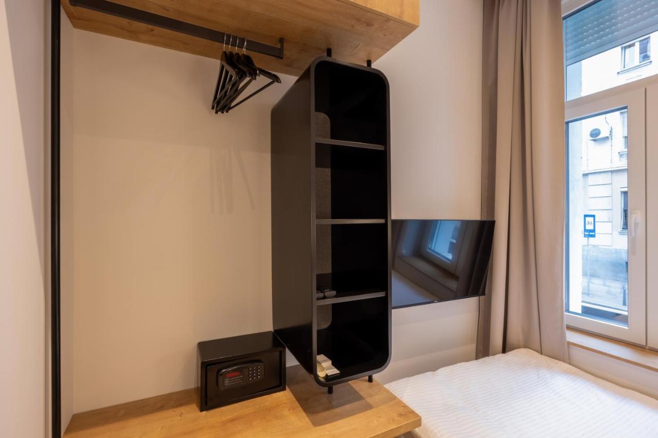 Hop Inn Rooms & Suites ベオグラード エクステリア 写真