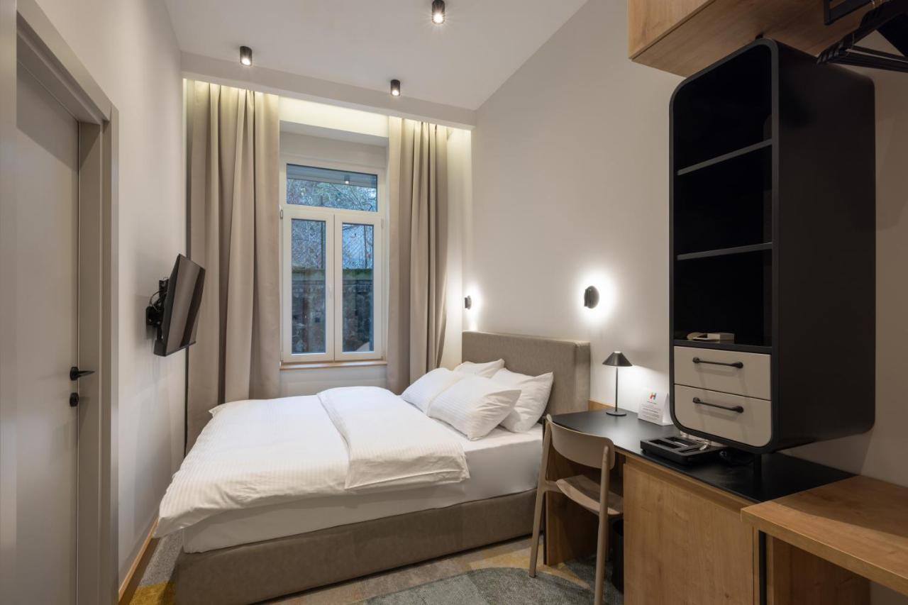 Hop Inn Rooms & Suites ベオグラード エクステリア 写真
