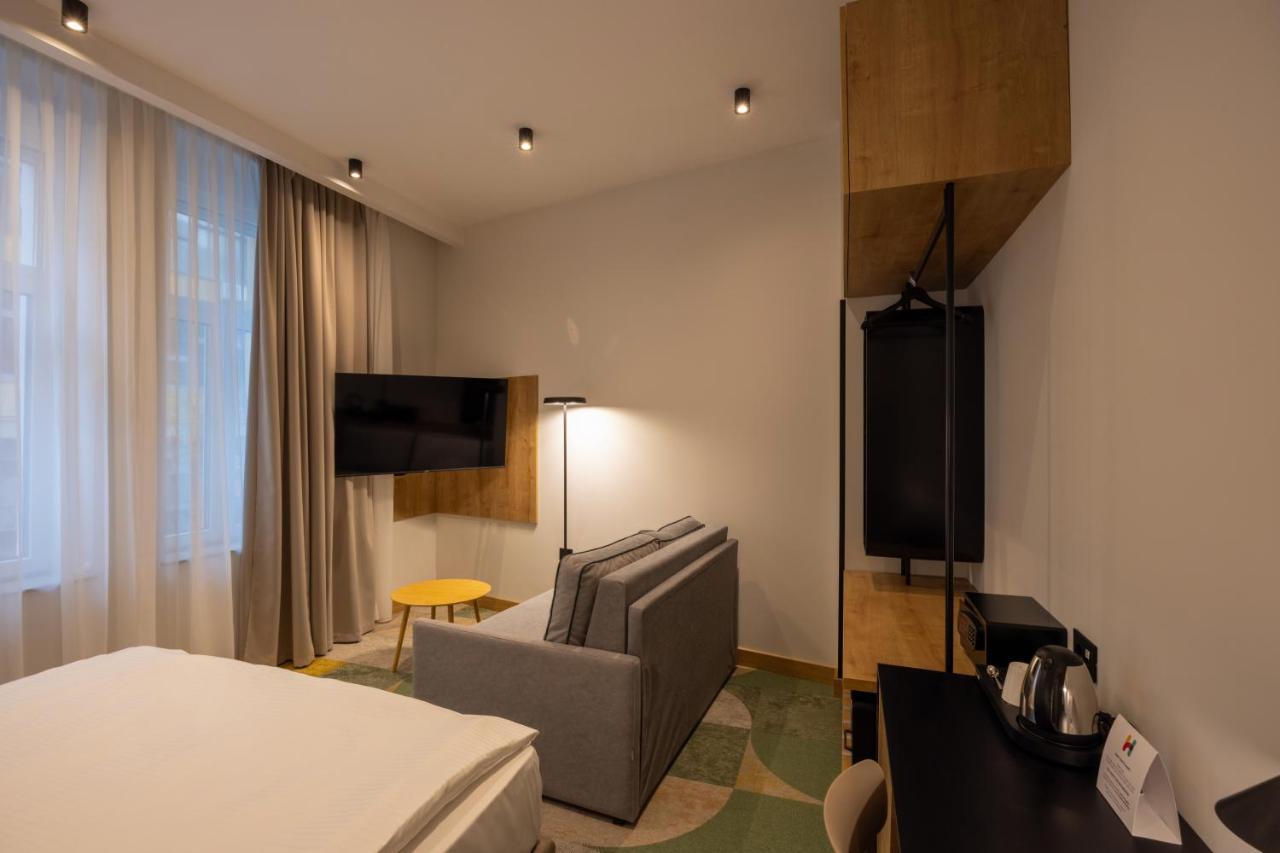 Hop Inn Rooms & Suites ベオグラード エクステリア 写真