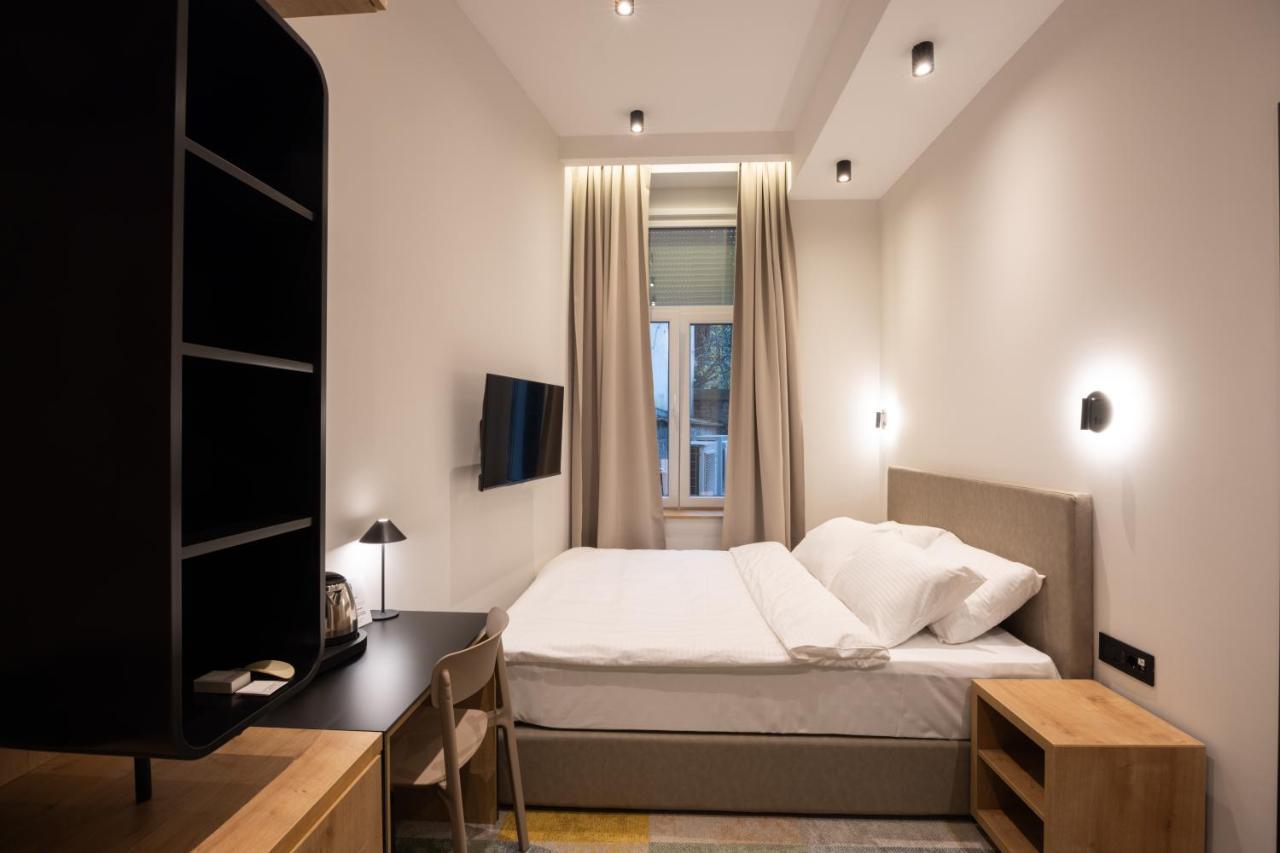 Hop Inn Rooms & Suites ベオグラード エクステリア 写真