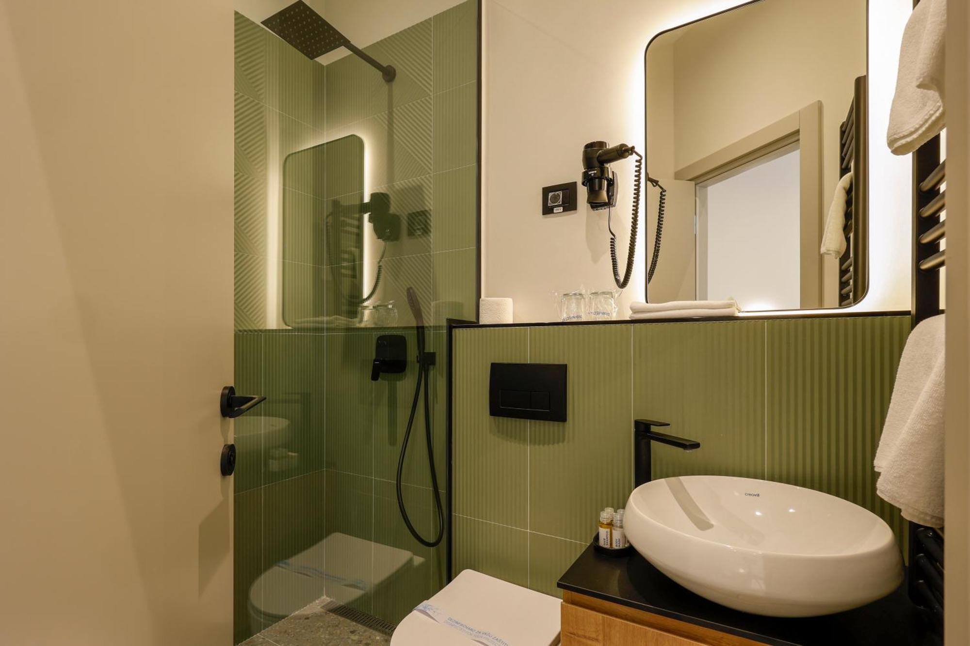 Hop Inn Rooms & Suites ベオグラード エクステリア 写真